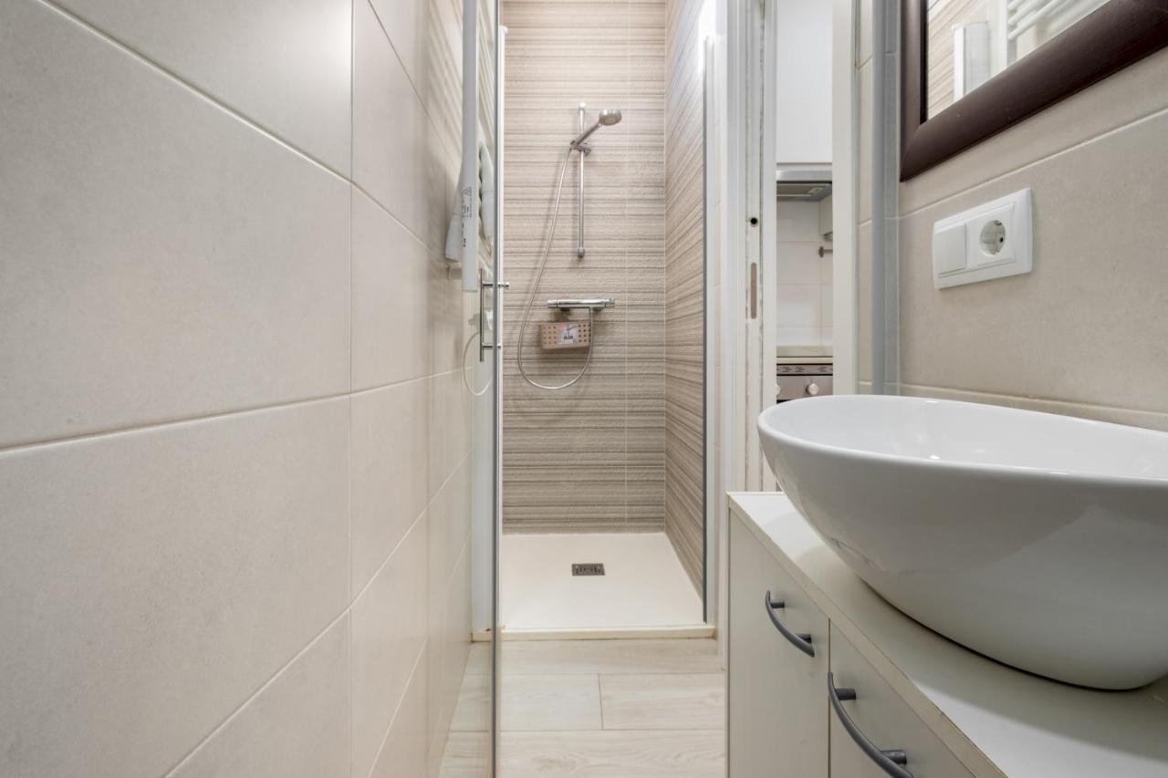 Modern Apartment - 1Bedroom 1Bathroom - Chueca Madrid Esterno foto