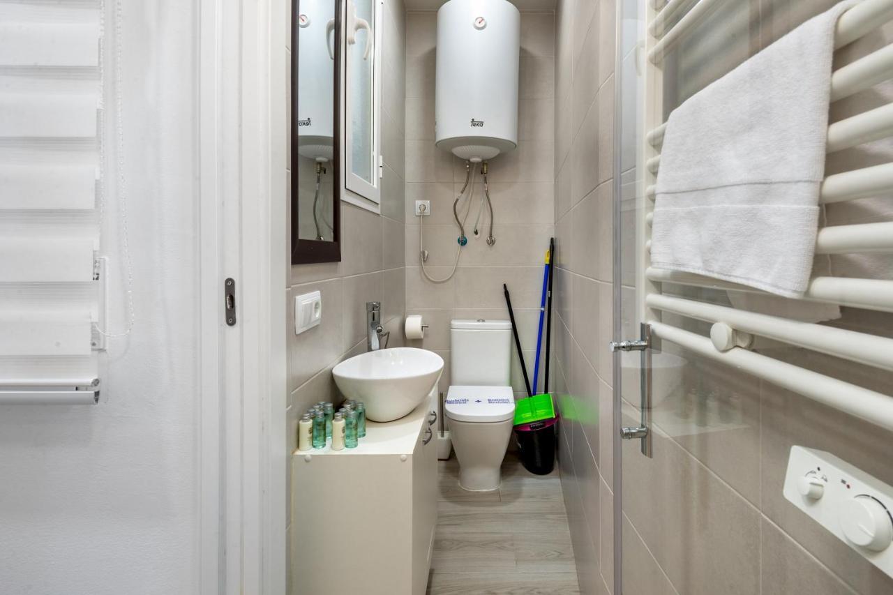 Modern Apartment - 1Bedroom 1Bathroom - Chueca Madrid Esterno foto